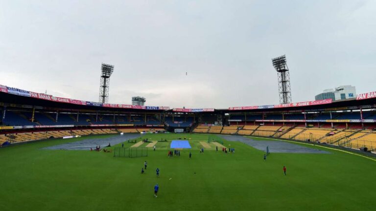 M Chinnaswamy Stadium Pitch Report in Hindi | एम चिन्नास्वामी स्टेडियम पिच रिपोर्ट